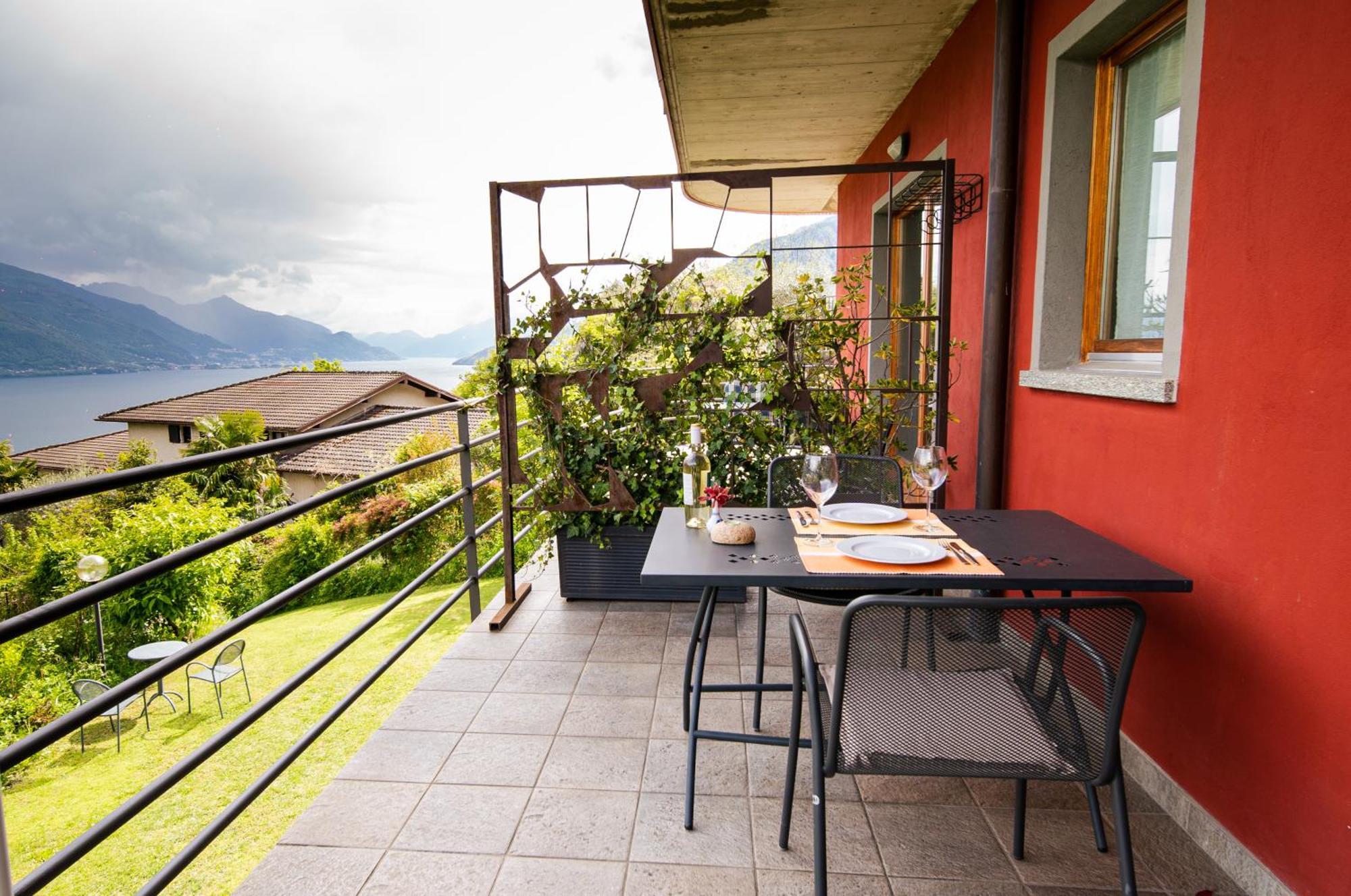 Bed And Breakfast Studios Alto Lago Di Como กราเวโดนา ภายนอก รูปภาพ