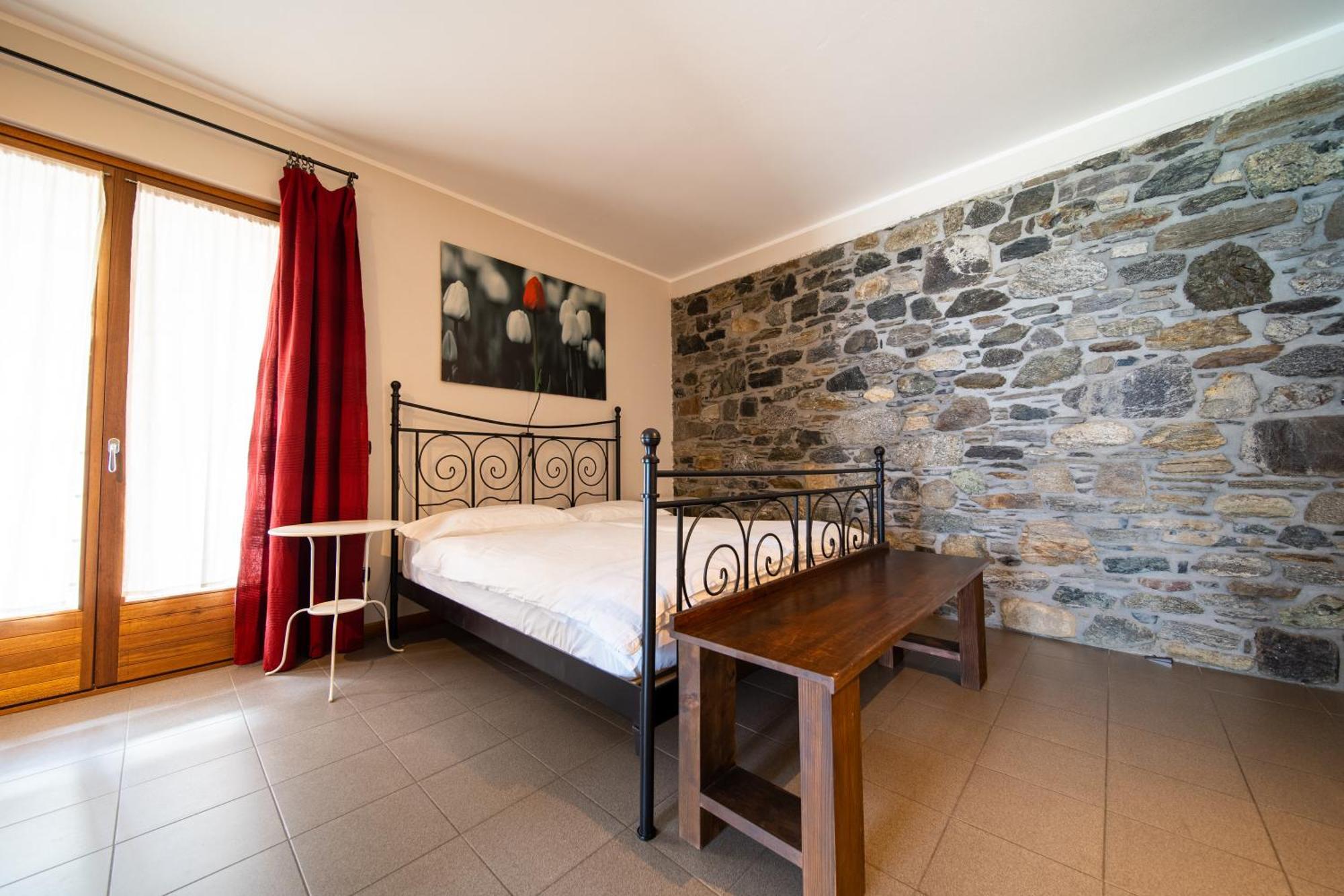 Bed And Breakfast Studios Alto Lago Di Como กราเวโดนา ภายนอก รูปภาพ