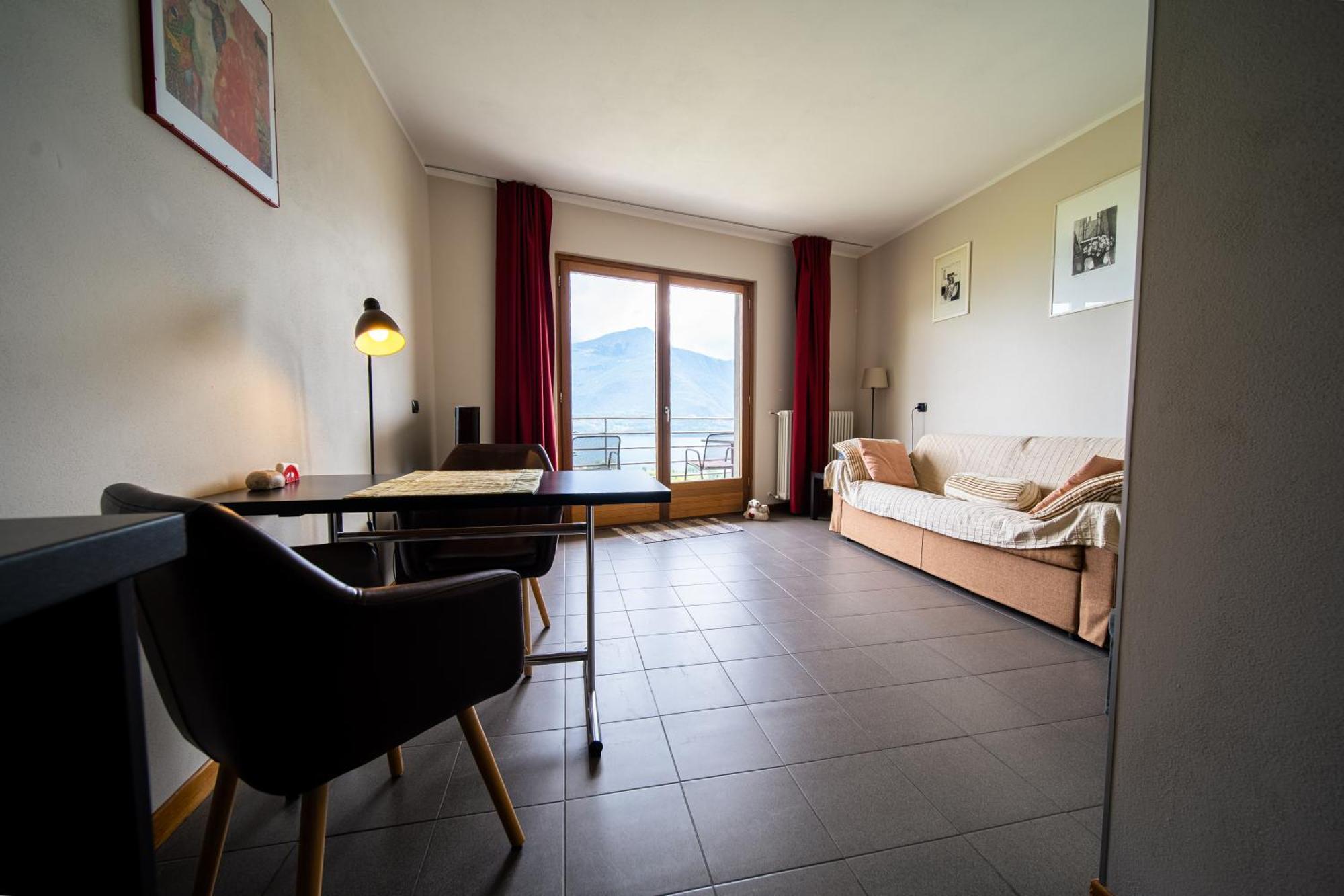 Bed And Breakfast Studios Alto Lago Di Como กราเวโดนา ภายนอก รูปภาพ