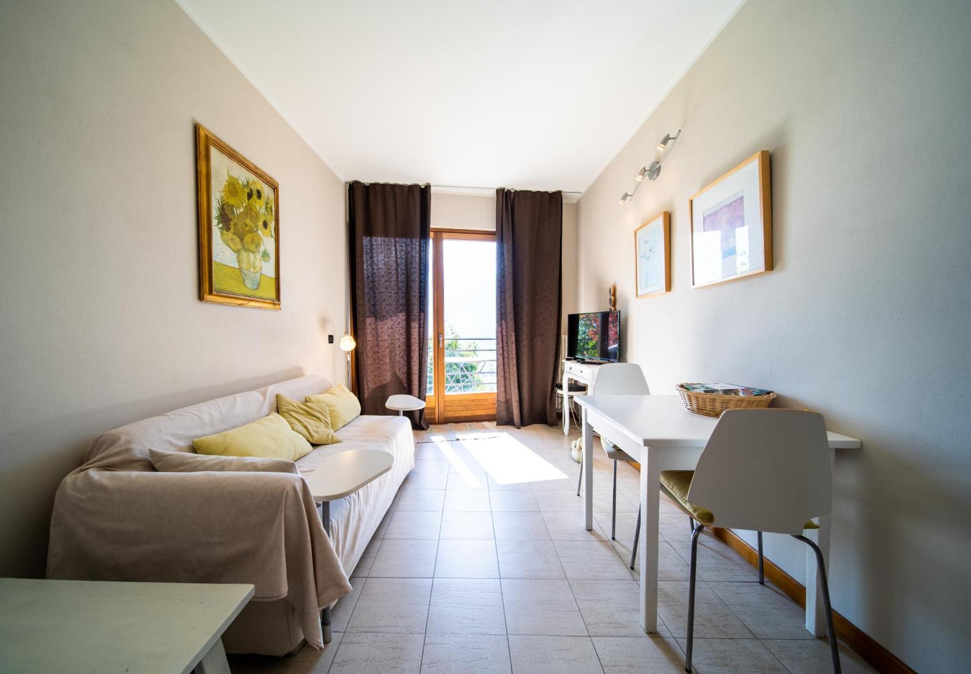 Bed And Breakfast Studios Alto Lago Di Como กราเวโดนา ภายนอก รูปภาพ