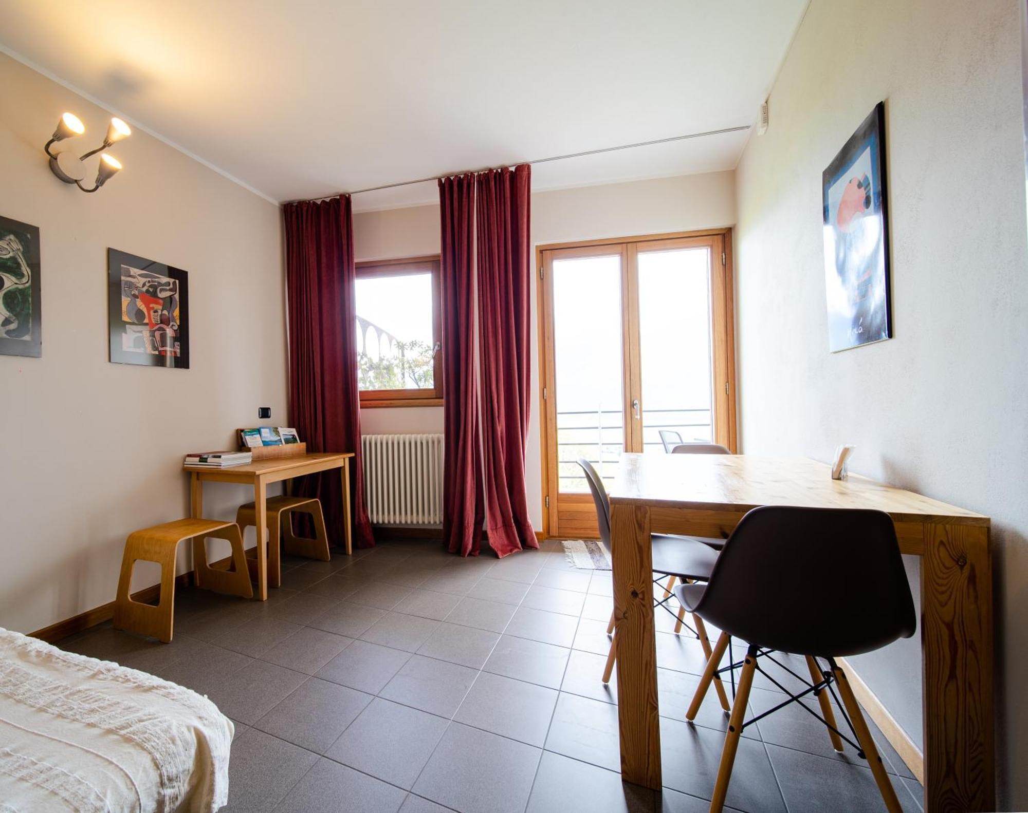 Bed And Breakfast Studios Alto Lago Di Como กราเวโดนา ภายนอก รูปภาพ