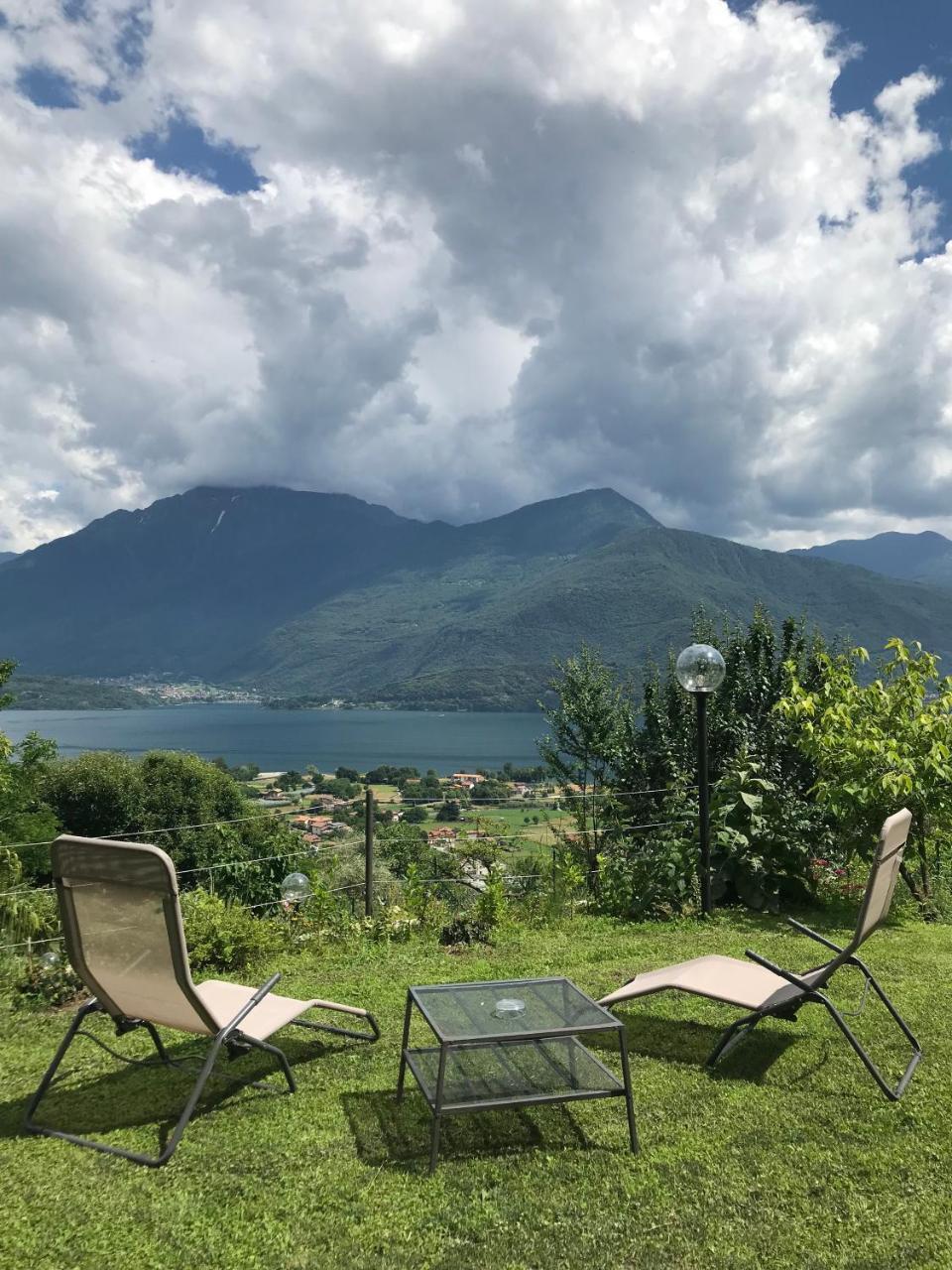 Bed And Breakfast Studios Alto Lago Di Como กราเวโดนา ภายนอก รูปภาพ
