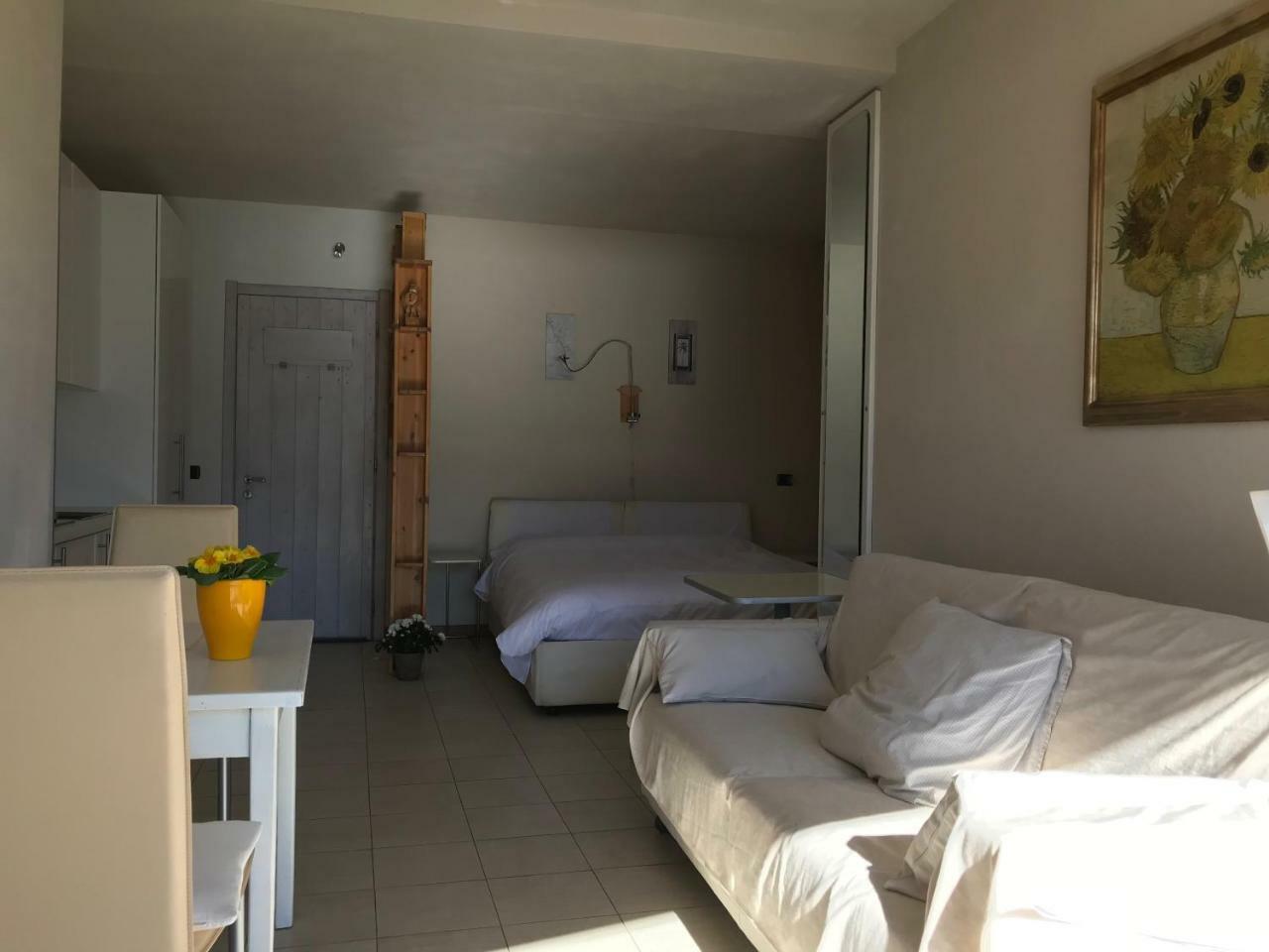 Bed And Breakfast Studios Alto Lago Di Como กราเวโดนา ภายนอก รูปภาพ